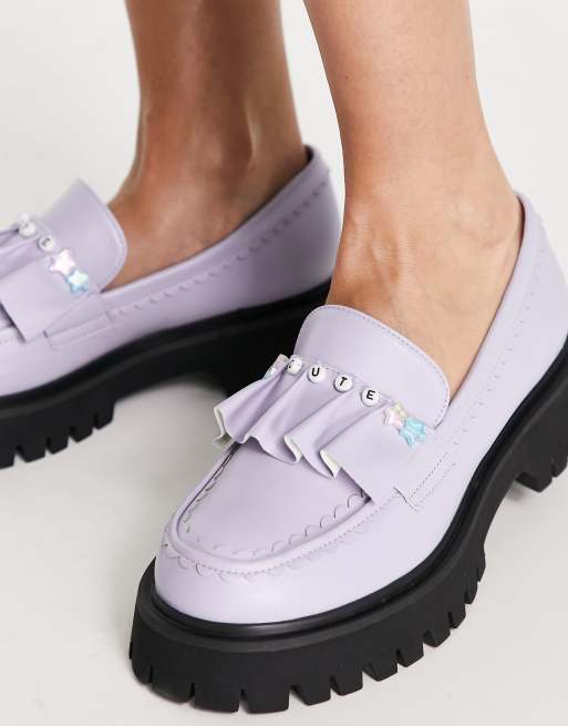 Koi – Tots – Loafer in Flieder mit Perlen mit „Cute“-Schriftzug   , 4 von 4