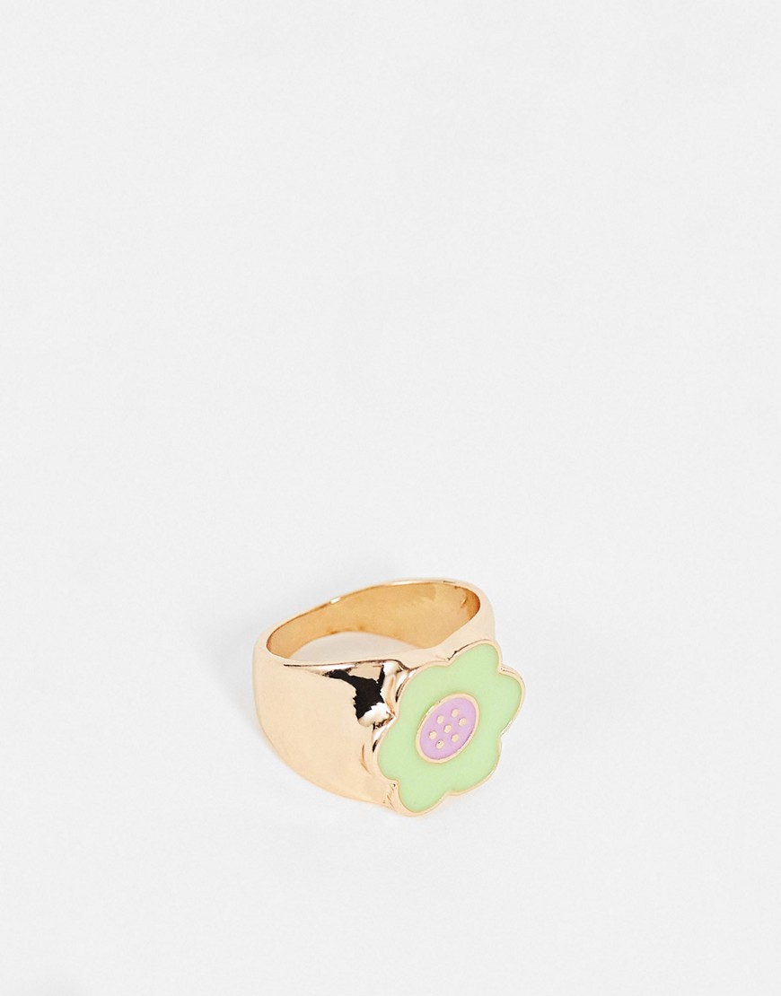 фото Кольцо с эмалевой ромашкой мятно-зеленого цвета vintage supply-золотистый