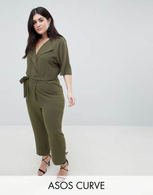 фото Комбинезон с запахом и поясом asos design curve-зеленый asos curve