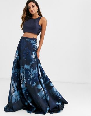 фото Комплект из топа и юбки с цветочным принтом jovani-темно-синий