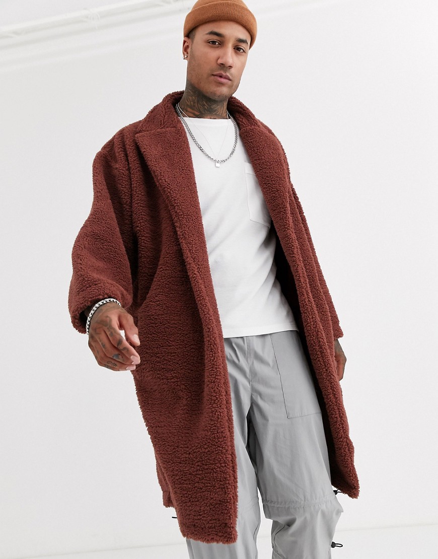 фото Коричневое плюшевое oversized-пальто asos design-коричневый