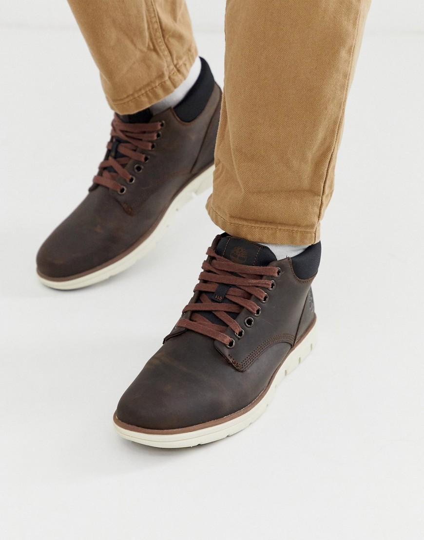 фото Коричневые ботинки чукка timberland bradstreet-коричневый
