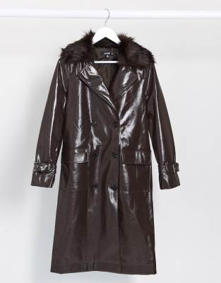 Коричневый макинтош с меховым воротником Missguided