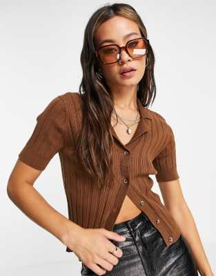 коричневый топ на одно плечо. коричневый топ без рукавов. топы коричневого цвета. коричневый топ. топ коричневый женский.