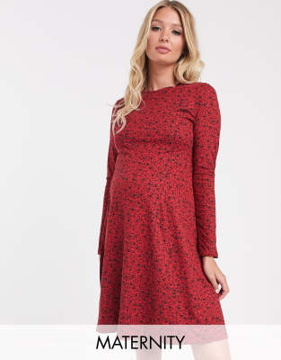 фото Красное свободное платье с цветочным принтом new look maternity-мульти