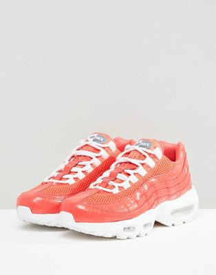 nike air max 95 premium trainers in red