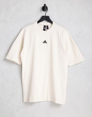 фото Кремовая футболка с вышитым логотипом adidas lounge-белый adidas performance