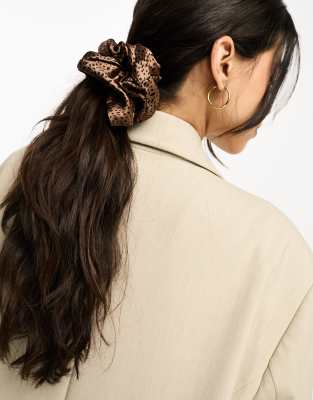 Kristin Ess Hair The Oversized Satin Scrunchie Cheetah-brown