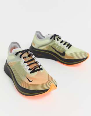 nike zoom sp