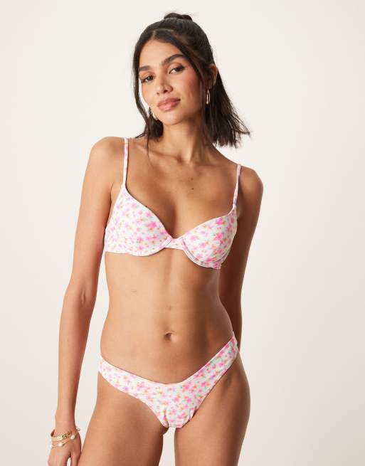Kulani Kinis - Flamingo Flora - Lyserødt bikinisæt