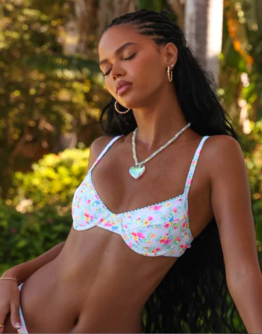 Kulani Kinis - Forever Fairtytale - Geribbeld bikinitopje met beugels en fijne print in multi