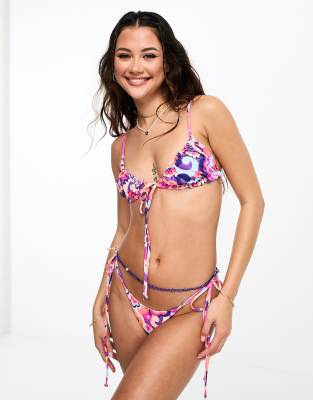 Kulani Kinis - Tipsy Dip - Seitlich gebundene Bikinihose mit Blumenprint-Bunt