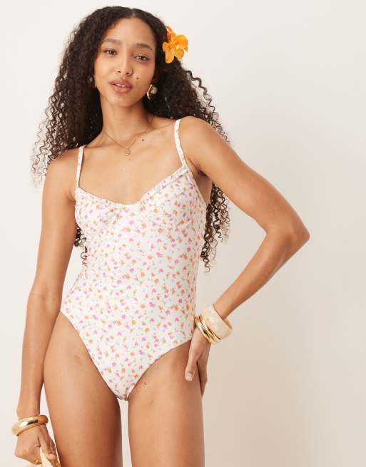 Kulani Kinis underwire swimsuit in rosie posie white, 2 of 4