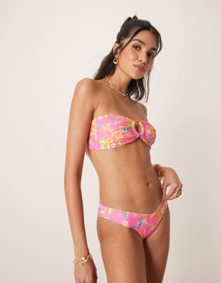Kulani Kinis - Viva Vacation - Knappe Bikinihose in Pink-Rosa