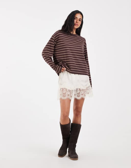 Kun o-hals langærmet top i brune striber, 3 af 4