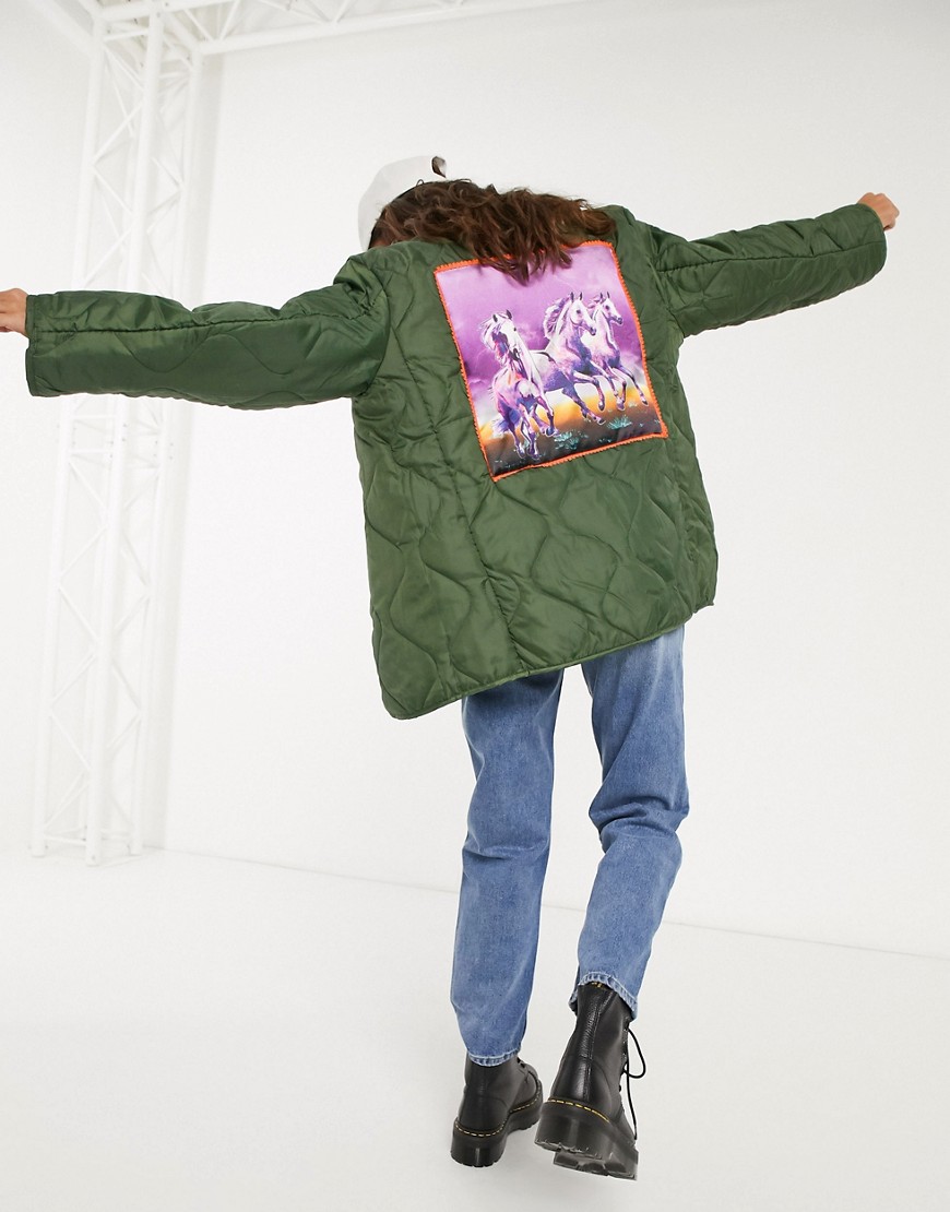 фото Куртка свободного кроя со стеганой подкладкой и нашивкой на спине vintage supply-зеленый