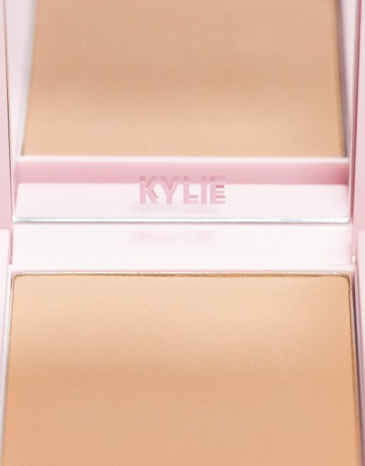 Kylie Cosmetics Pressed Bronzing Powder 100 Khaki, 3 of 5