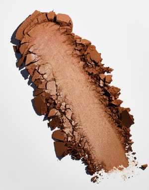 Kylie Cosmetics Pressed Bronzing Powder 600 Almond