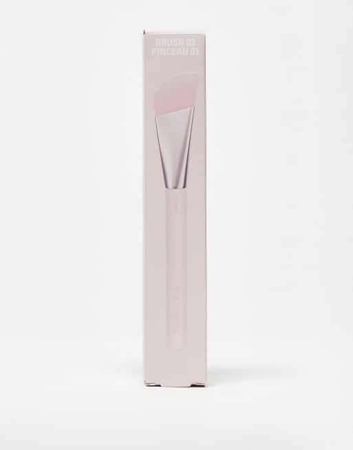Kylie Cosmetics Skin Tint Brush, 4 of 4