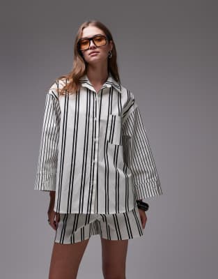 Laagam caos oversized poplin shirt in black and white - view 1