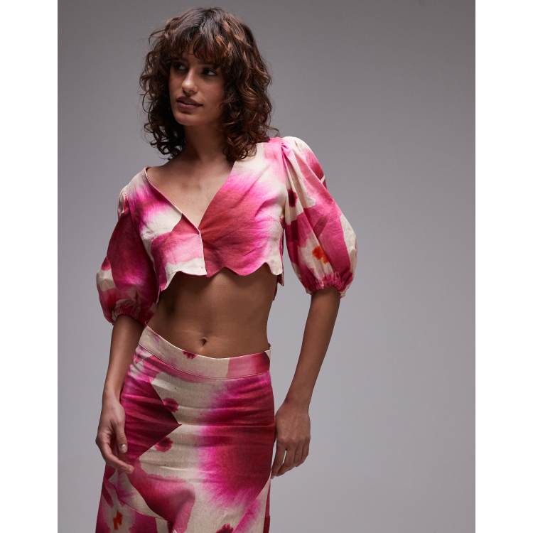 LAAGAM rose puff sleeve crop top with scallop edging in pink