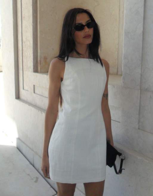Labelrail x Barbara Ines fitted linen shift dress in off-white, 4 of 4