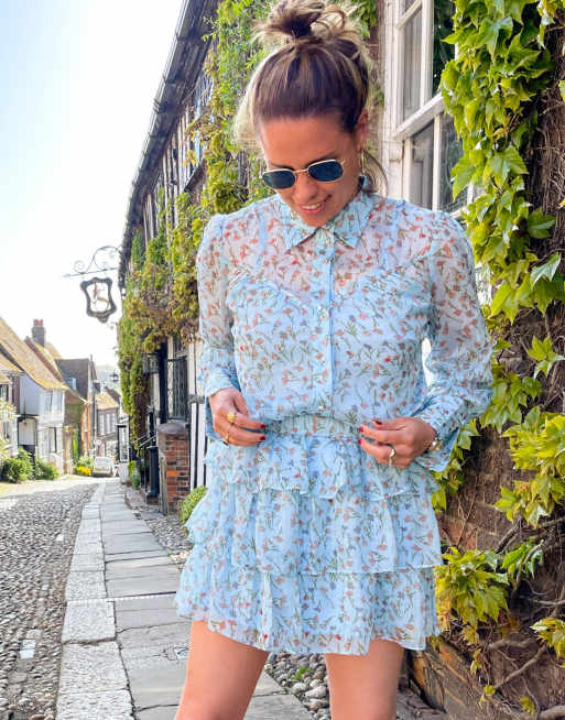 Labelrail x Collyer Twins mini skirt with tiering in ditsy floral co-ord, 3 of 4