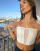 Thumbnail 3 van 4