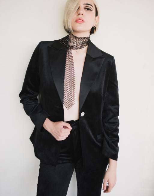 Womens black sale velvet tuxedo jacket