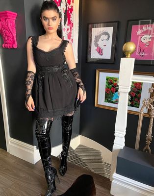 Femme Labelrail x Sophia Hadjipanteli - Robe courte à bretelles avec appliques transparentes - Noir
