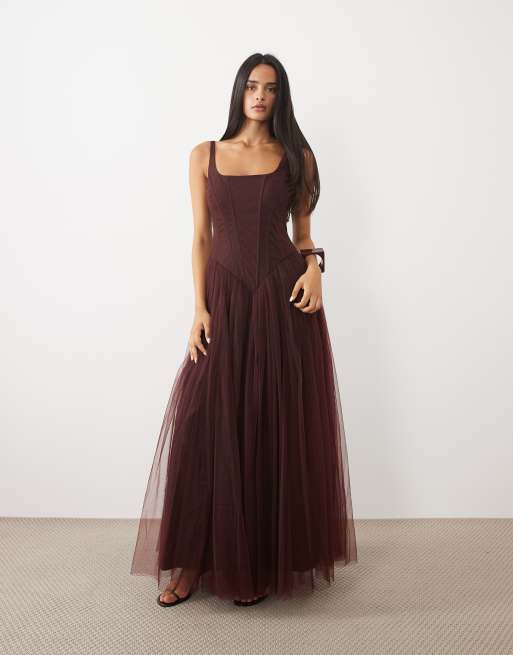 Lace & Beads abito lungo in tulle con orlo asimmetrico e corsetto color cioccolato, 1 di 4
