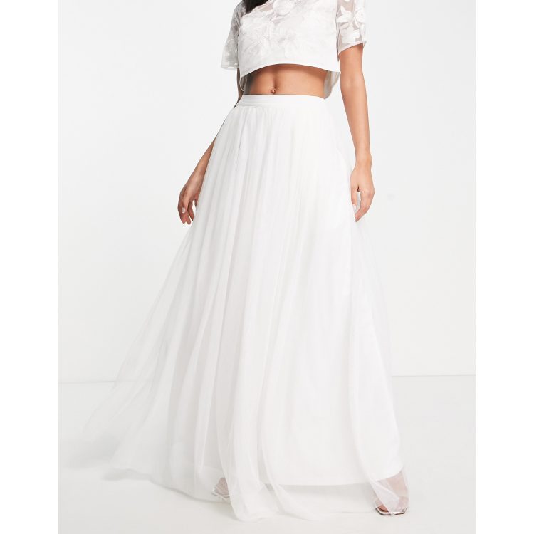 white maxi lace skirt