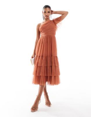 Lace & Beads - Bridesmaid - Madison - Midikleid aus Tüll in Terrakotta-Rosé mit One-Shoulder-Träger-Rosa