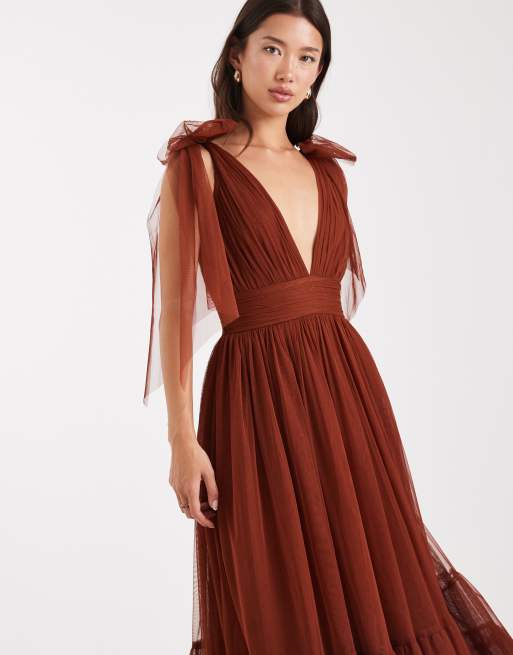 Lace & Beads - Bruidsmeisjes - Maxi-jurk van tule met gestrikte schouders in roestbruin, 2 van 4