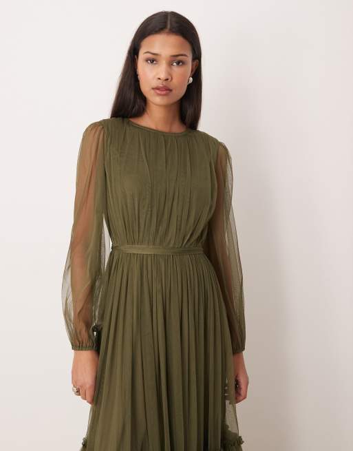 Lace & Beads crew neck sheer sleeve tiered maxi dress in deep olive, 3 of 4