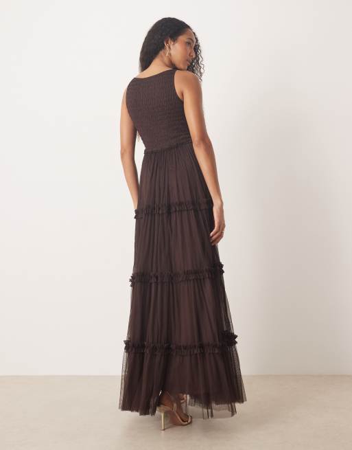 Lace & Beads – Czekoladowośliwkowa marszczona sukienka maxi, 4 z 4
