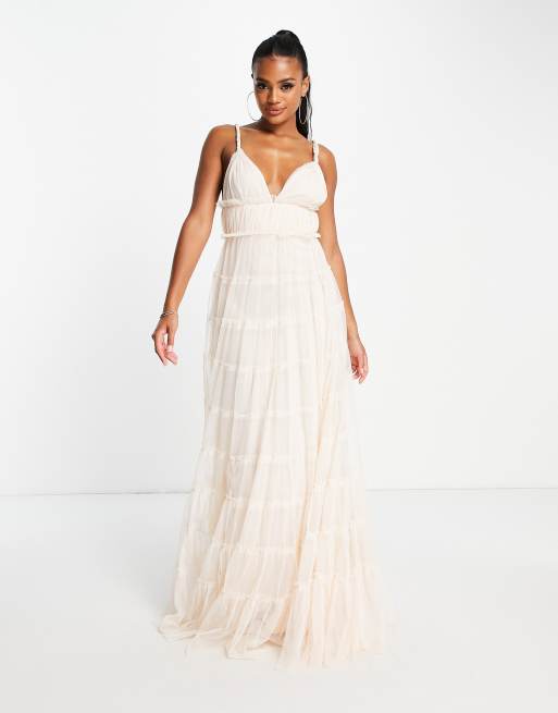 Lace & Beads - Diepuitgesneden lange jurk met stroken in beige