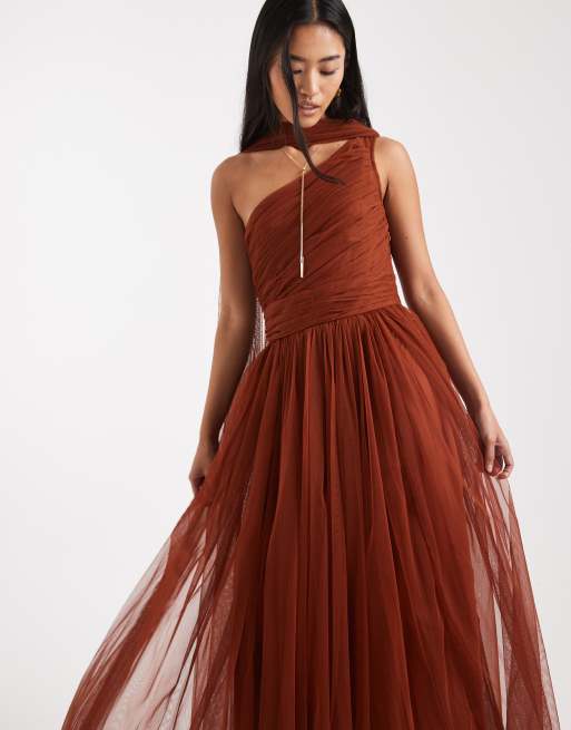 Lace & Beads - L'invitée - Robe longue asymétrique avec foulard à l'encolure - Rouille, 3 de 4