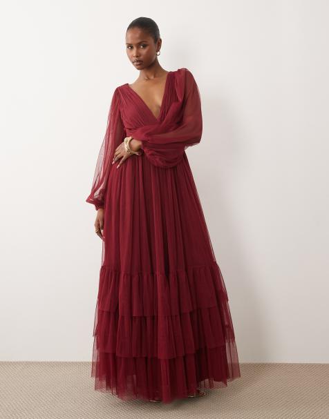 Lace & Beads - Madison - Vestito lungo a balze in tulle bordeaux a punto smock con scollo profondo e maniche a palloncino - view 1