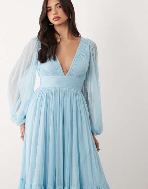 Lace & Beads - Madison - Vestito lungo da damigella blu tenue con scollo profondo e maniche trasparenti - view 1