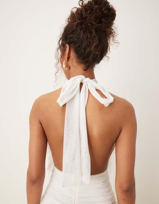 Lace & Beads - Maxi-jurk van tule met open rug en ruches in ivoorwit, 2 van 4