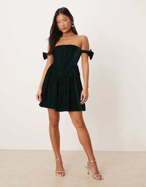emerald green velvet mini dress Sparkly Dark Green Straight Neck Sleeved Prom Dress main image 1