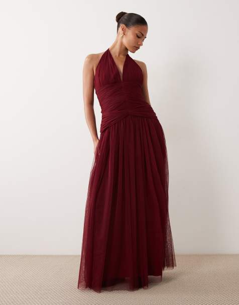 Lace & Beads Petite - Hindbærrød maxikjole med struktur, halterneck og sænket talje - view 1
