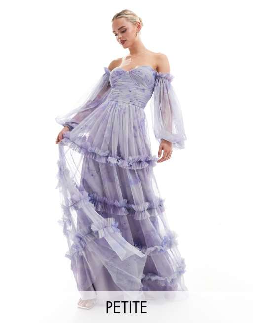 Lace & Beads - Petite - Maxi jurk met ruches, lange mouwen en bloemenprint in zacht lila