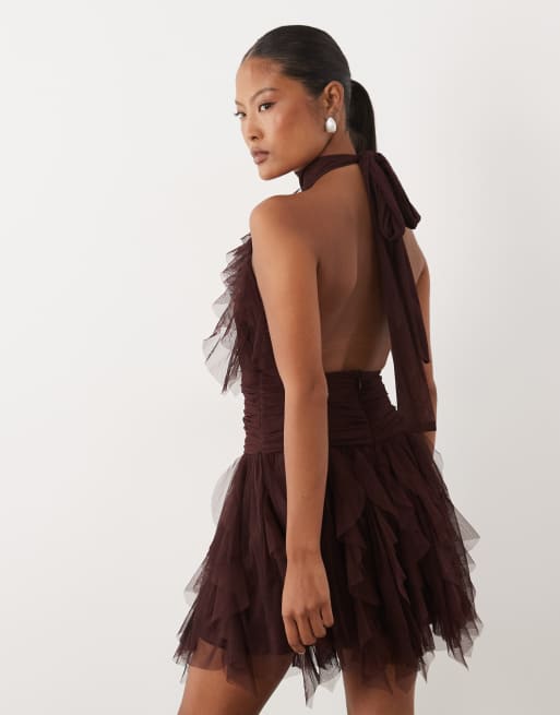 Lace & Beads Petite robe courte en tulle à col halter avec volants et étages couleur chocolat, 3 de 4