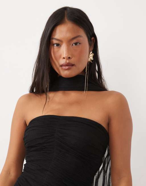 Lace & Beads Petite stropløs maxikjole i tyl med rynkedetaljer og tørklædedetalje i sort, 3 af 4