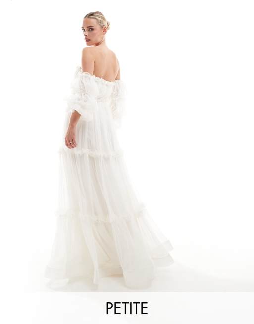 Lace & Beads Petite – Sukienka maxi w kolorze kości słoniowej z bufkami i falbankami