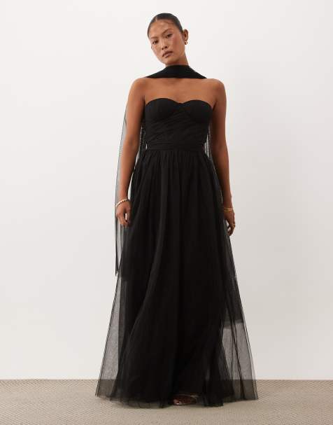 Lace & Beads Petite - vestido maxi corsé de tul con escote palabra de honor y cuello tipo pañuelo en negro - view 1