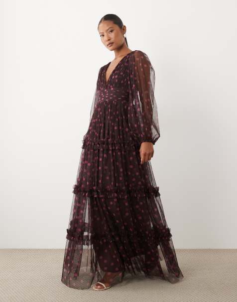 Lace & Beads Petite - Vestito lungo in tulle trasparente viola a pois con maniche a palloncino, scollo profondo e gonna a balze - view 1
