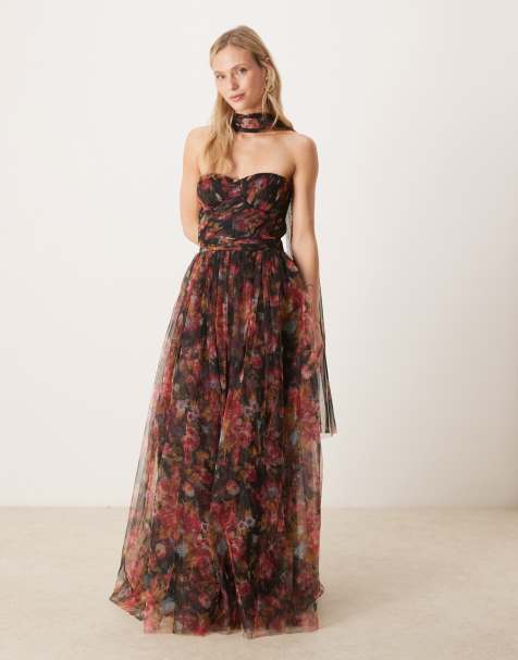 Lace & Beads Petite - Vestito lungo stile corsetto in tulle nero a fiori con scollo a sciarpa - view 1